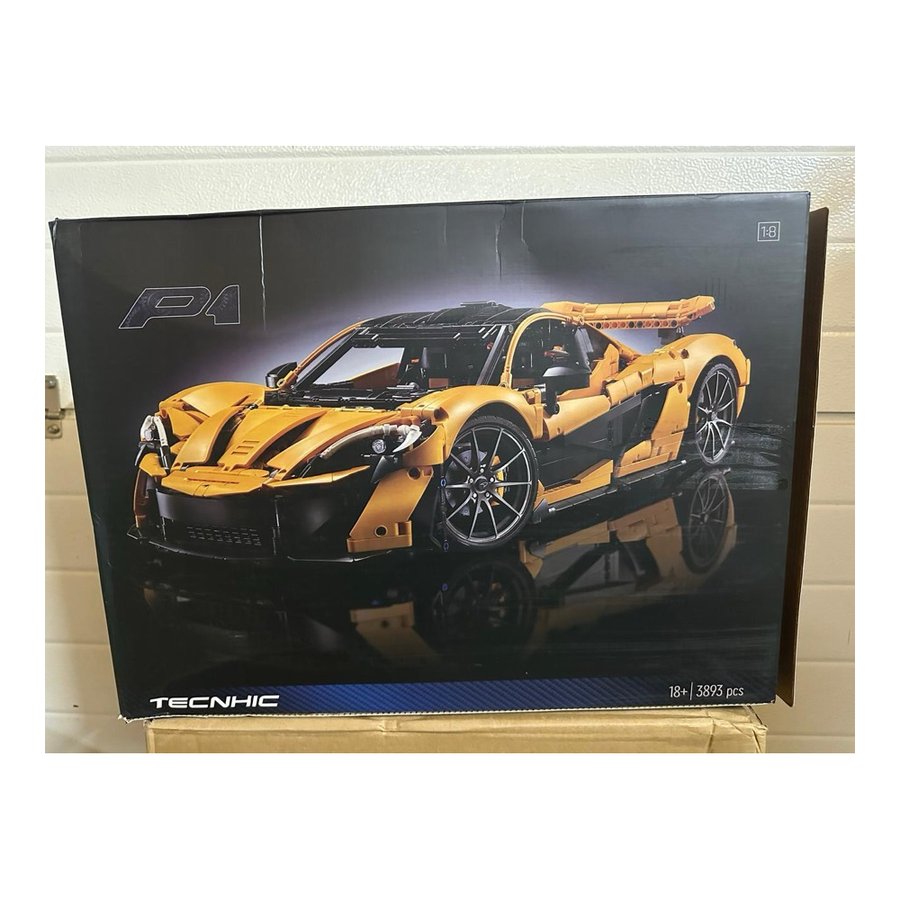 McLaren P1 — гіперкар-ікона — фото 4 (жива коробка)