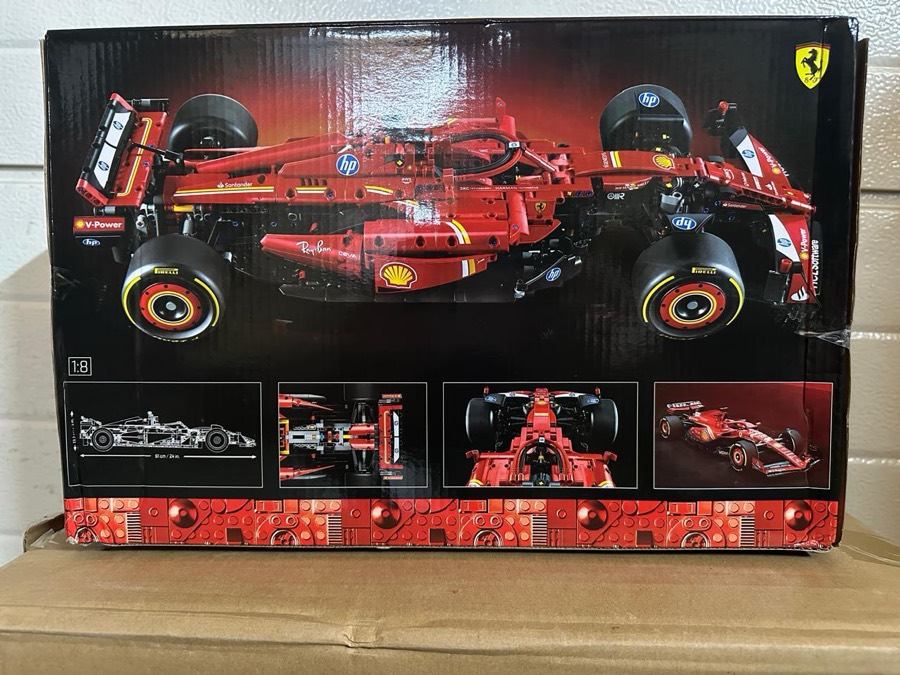 Ferrari F1 — болід Формули-1 — фото 3 (жива коробка)