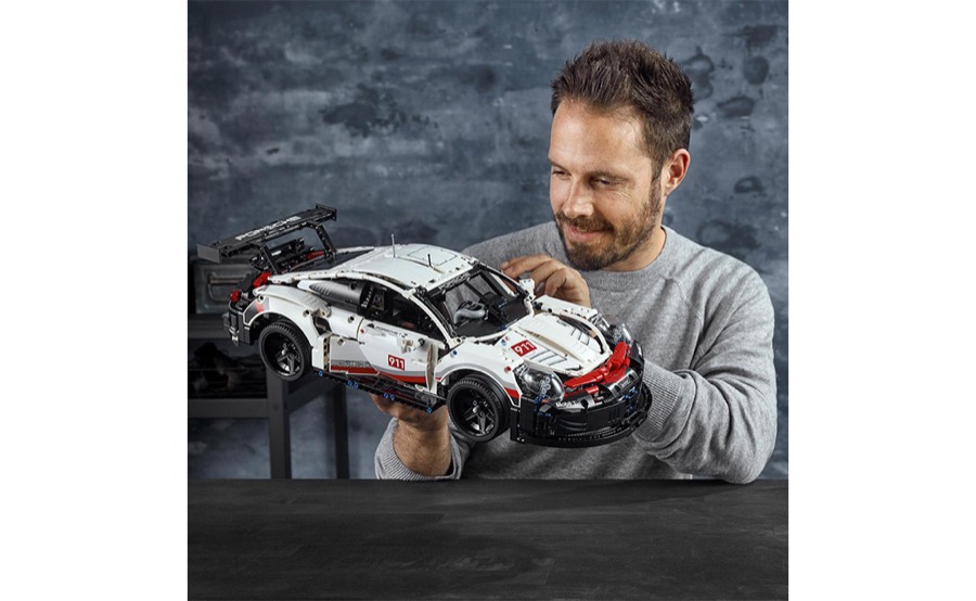 Porsche 911 RSR — гоночне купе — фото 5