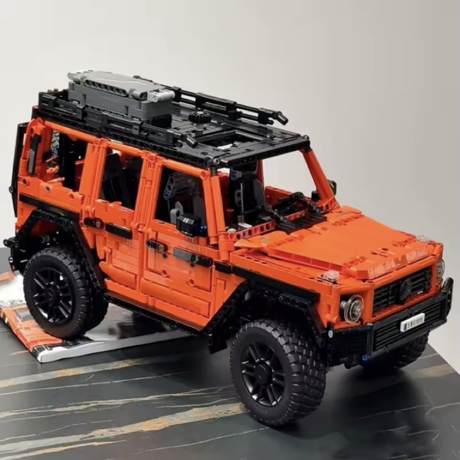 Mercedes-Benz G-500 — легендарний «Гелік»