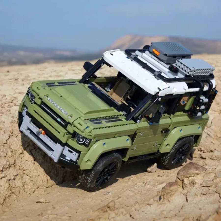 Land Rover Defender — іконічний позашляховик