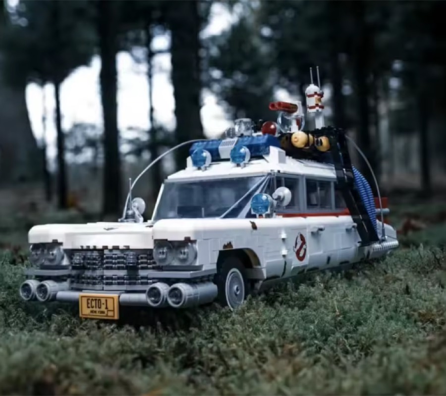 ECTO-1 — авто «Мисливців за привидами» — фото 4 (жива коробка)