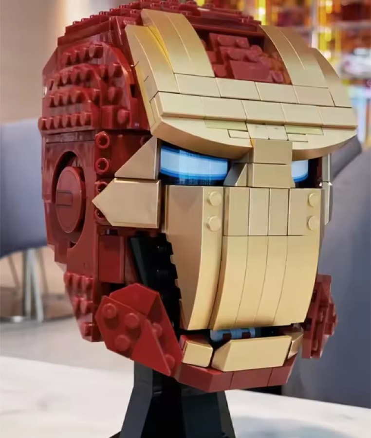 Шолом Iron Man — колекційна модель Marvel — фото 3 (жива коробка)