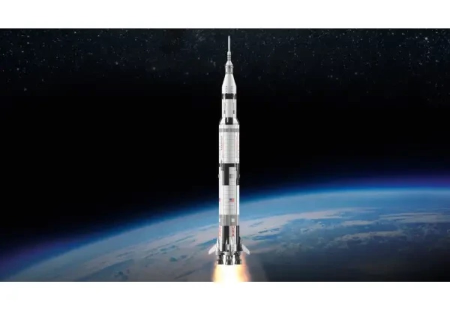 NASA Apollo Saturn V — місячна ракета — фото 6